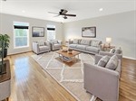 IMG_1178 - Living Room - Standard - 6