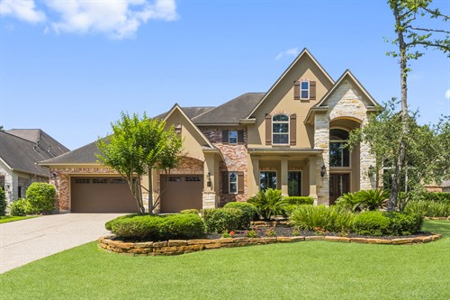 11 Player Green Pl,  The Woodlands, TX 77382