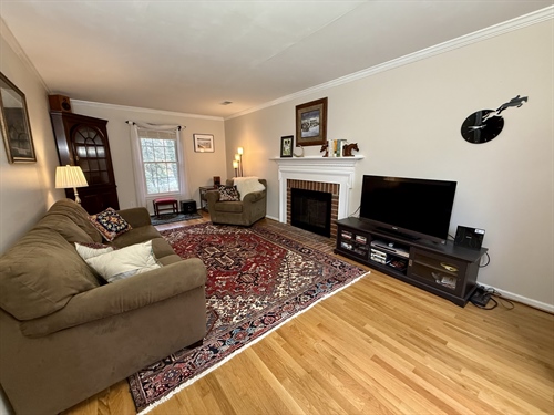 1036 Huntwood Lane,  Charlottesville, VA 22901