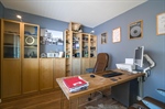 DenOffice - cabinets to not convey