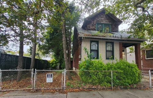 9511 Flatlands Avenue,  Brooklyn, NY 11236