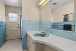 31-Bathroom