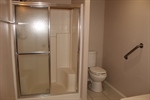 Master ensuite separate shower