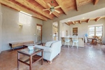 GuestLiving2