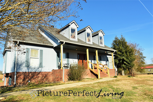 18035 County Highway 26,  Blountsville, AL 35031