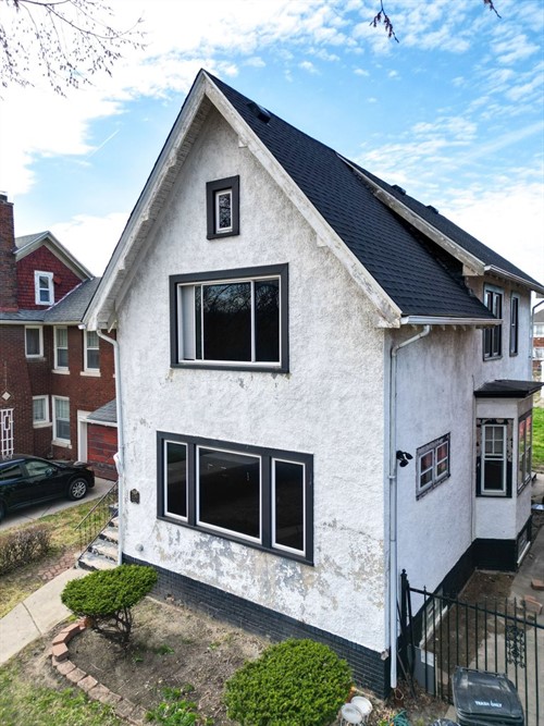 2280 Virginia Park St,  Detroit, MI 48206