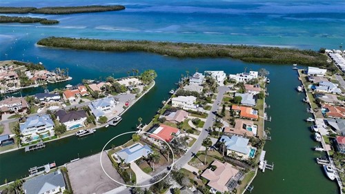 721 Old Compass Rd,  Longboat Key, FL 34228