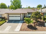 215 Mountain View Dr,  Healdsburg, CA 95448