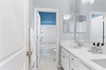 2460 Middlebury Dr Lathrop CA-large-061-037-Upstairs Bathroom-1499x1000-72dpi