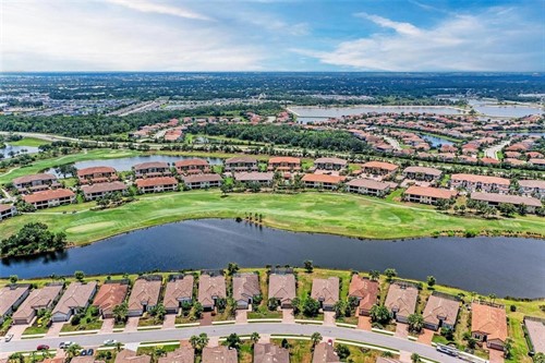 13711 Messina Loop Unit 102,  Lakewood Ranch, FL 34211