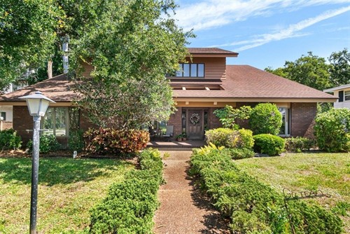 1671 South Dr,  Sarasota, FL 34239