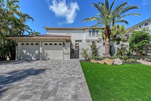 4108 Roberts Point Rd,  Sarasota, FL 34242