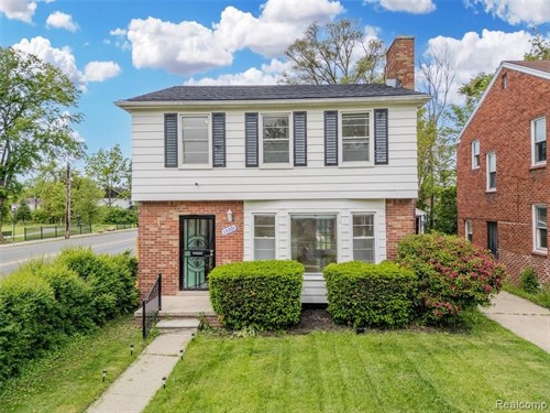 15301 Mansfield St,  Detroit, MI 48227