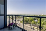 17 509 Dundas Balcony