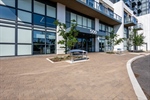 39 - 509 Dundas - Building Entry