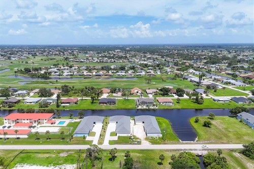 234 Boundary Blvd,  Rotonda West, FL 33947