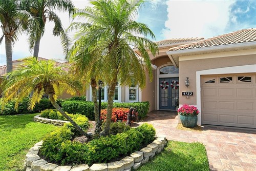 4132 Brookpointe Ct,  Sarasota, FL 34238