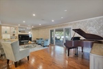 Formal Living room wfireplace 