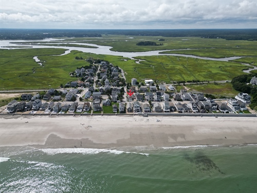 36 Ocean Rd N,  Duxbury, MA 02332