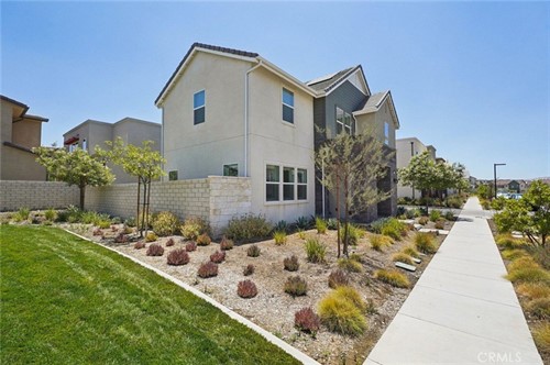 27008 Declaration Rd,  Valencia, CA 91381