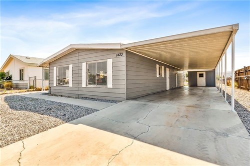 1423 Tonto Dr,  Bullhead City, AZ 86442