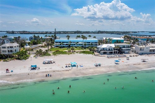 1007 Gulf Dr N Unit 203,  Bradenton Beach, FL 34217