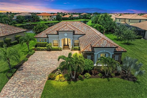 5655 Cloverleaf Run,  Lakewood Ranch, FL 34211