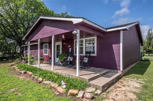1820 W 14th St,  Sulphur, OK 73086