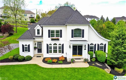 73 Crest Boulevard,  Palmer Twp, PA 18045