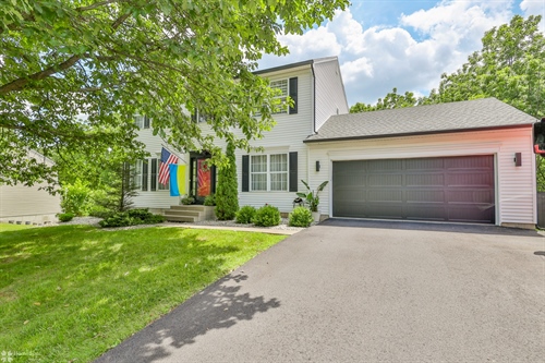 307 Ramblewood Drive,  Forks Twp, PA 18040
