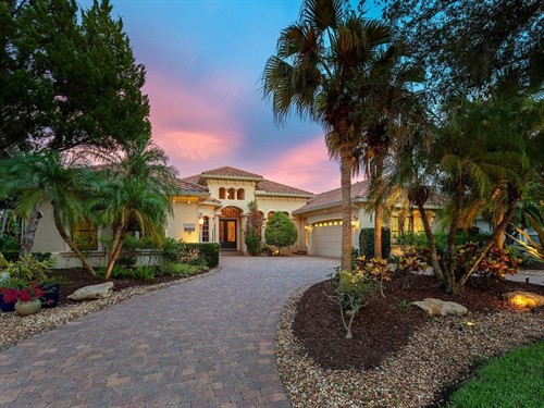 12448 Highfield Cir,  Lakewood Ranch, FL 34202