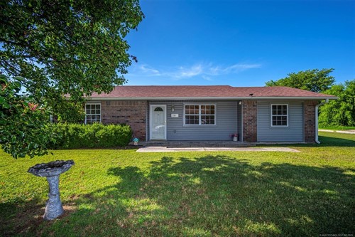 1200 E Atlanta Ave,  Davis, OK 73030