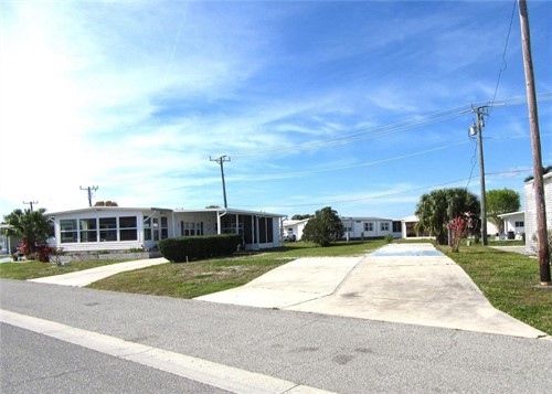 524 Fleetwood St,  North Port, FL 34287