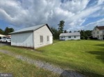 513 E Chestnut St,  Hegins, PA 17938