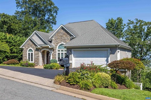 137 Diamond Ct,  Harrisonburg, VA 22801