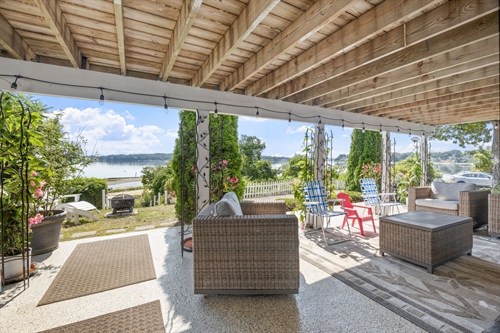 2 Wychunas Ave,  Buzzards Bay, Wareham, MA 02532