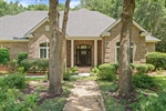Beautiful yards. A gardener paradise!