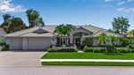 8455 Woodbriar Dr,  Sarasota, FL 34238