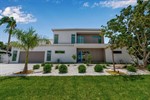 2534 Grove St,  Sarasota, FL 34239