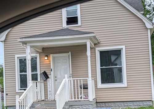 37 Le Blanc Street,  River Rouge, MI 48218-1215