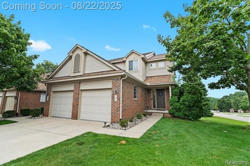 1339 Azalea Ln,  Waterford Township, MI 48327
