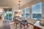 2555 Hampton 10304 6