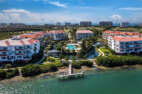 340 Gulf of Mexico Dr Apt 124,  Longboat Key, FL 34228
