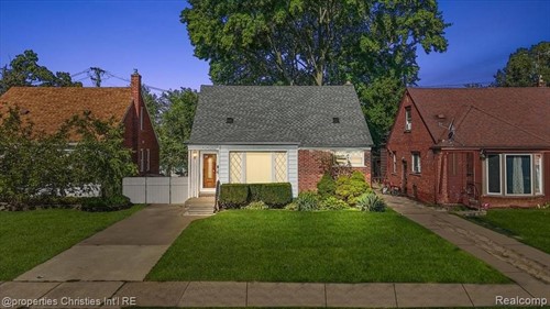 12811 Wormer,  Redford, MI 48239