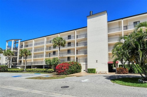 6267 Midnight Pass Rd Apt 306,  Sarasota, FL 34242