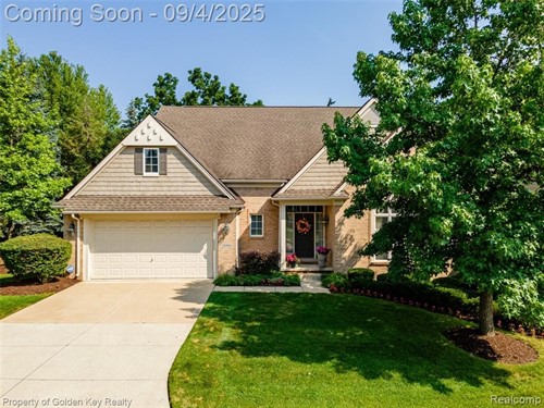 15900 Winding Creek Ct,  Northville, MI 48168