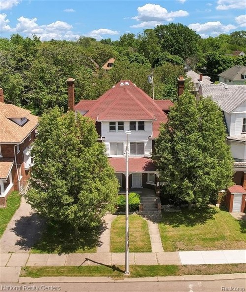 852 E Grand Blvd,  Detroit, MI 48207