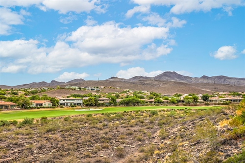 18 Brookridge,  Henderson, NV 89052