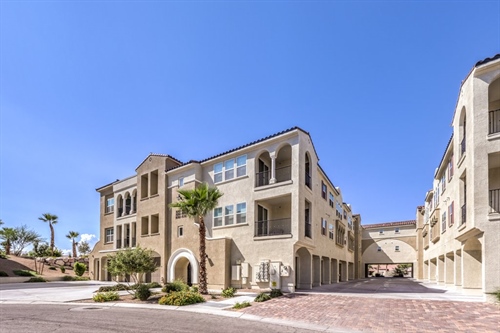 2555 Hampton #10303,  Henderson, NV 89052