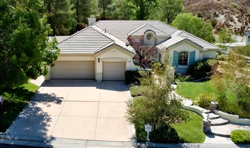 15270 Saddleback Rd,  Canyon Country, CA 91387